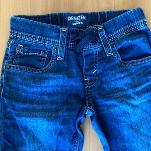 Denizen from Levi’s stretch denim pants Size 7